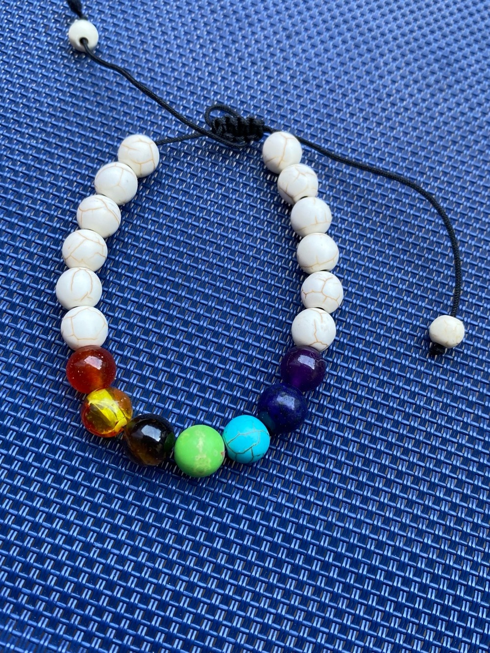 Unisex Chakra Beaded Bracelet with White Howlite Accents